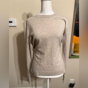 Kinross Beige Crew Neck cashmere Sweater EUC Sz L